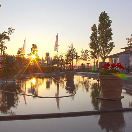 Fewo Mit Meerblick, Gratis Nutzung Vom Ahoi Erlebnisbad Und Sauna In Sellin - Haus Blick Zur See Fewo 06 Goehren  Exteriör bild