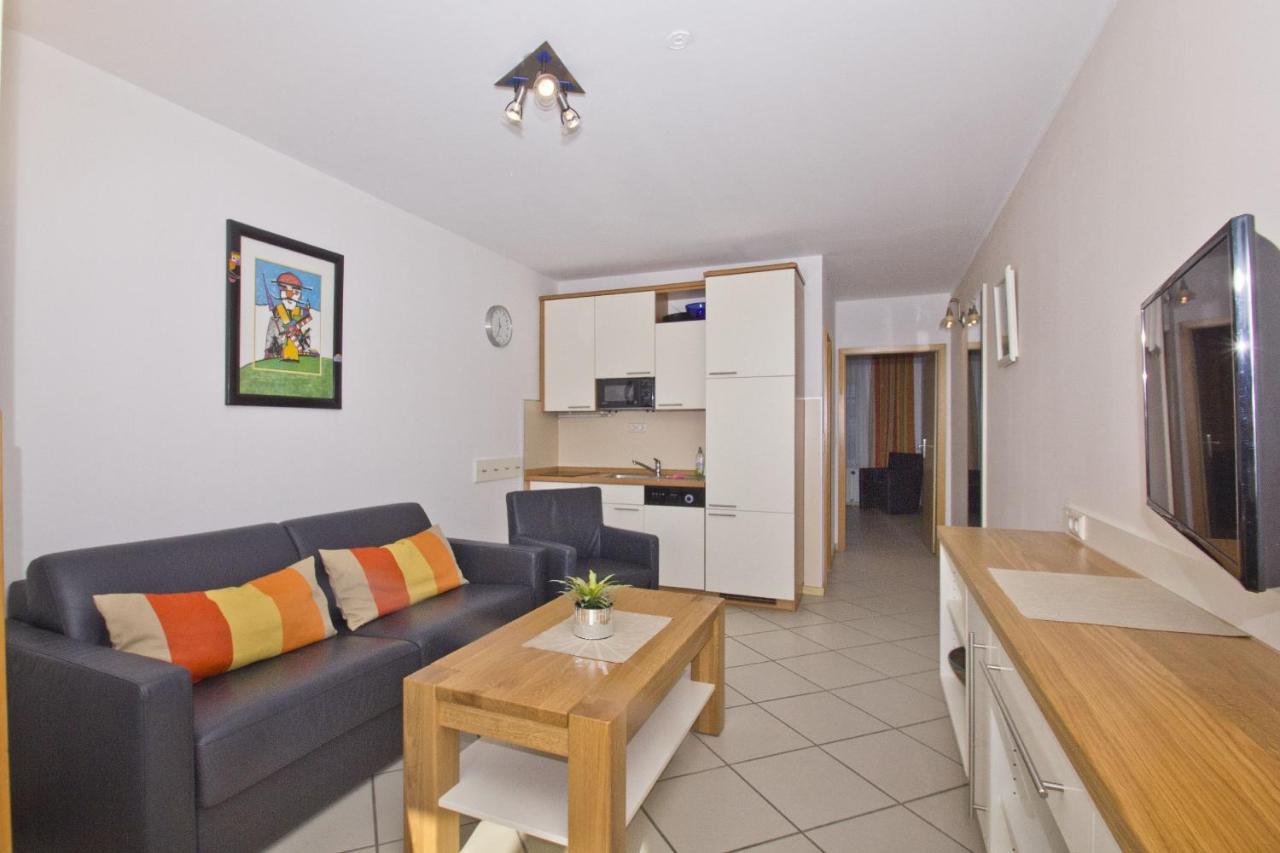 Fewo Mit Meerblick, Gratis Nutzung Vom Ahoi Erlebnisbad Und Sauna In Sellin - Haus Blick Zur See Fewo 06 Goehren  Exteriör bild