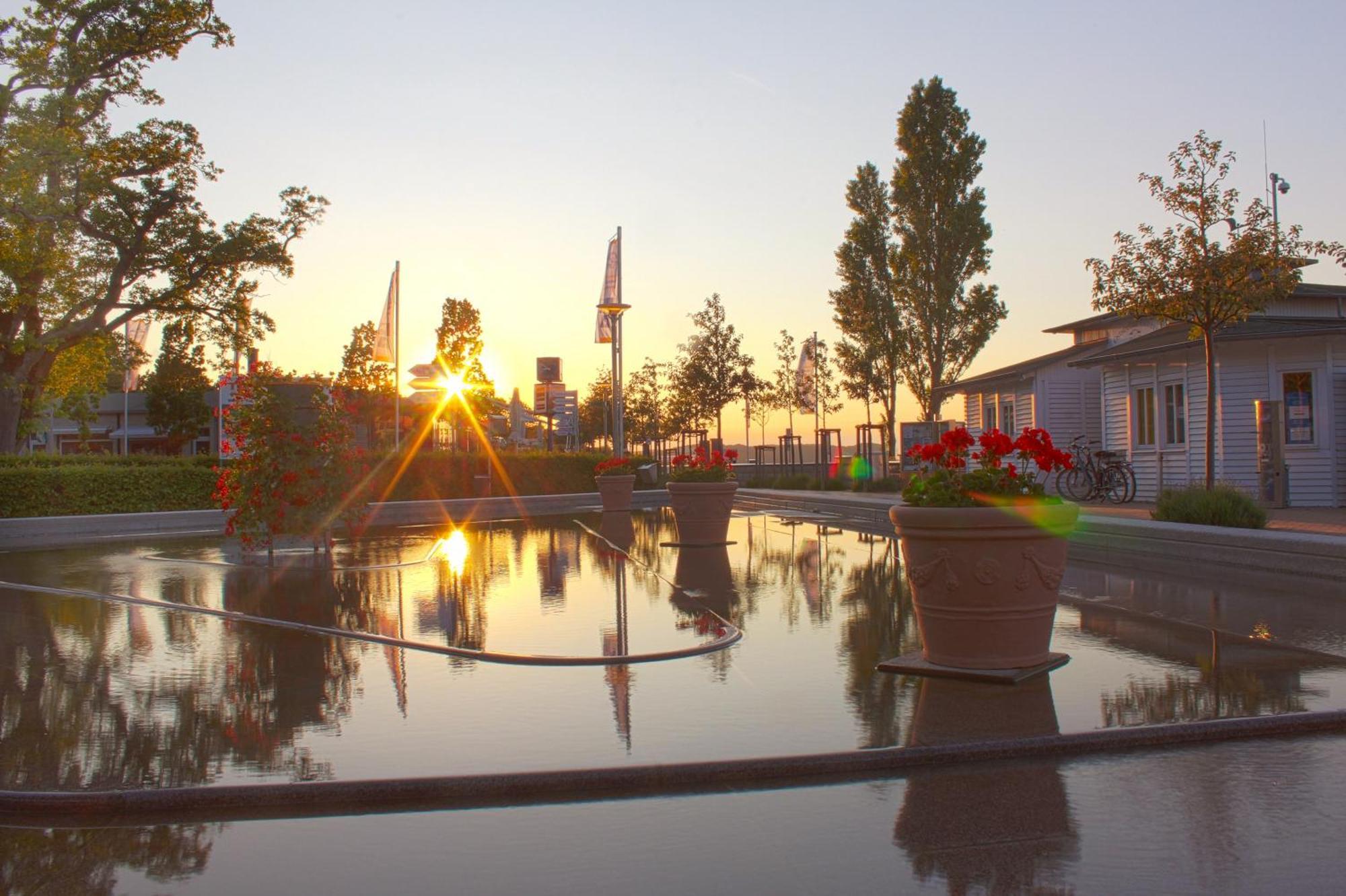 Fewo Mit Meerblick, Gratis Nutzung Vom Ahoi Erlebnisbad Und Sauna In Sellin - Haus Blick Zur See Fewo 06 Goehren  Exteriör bild